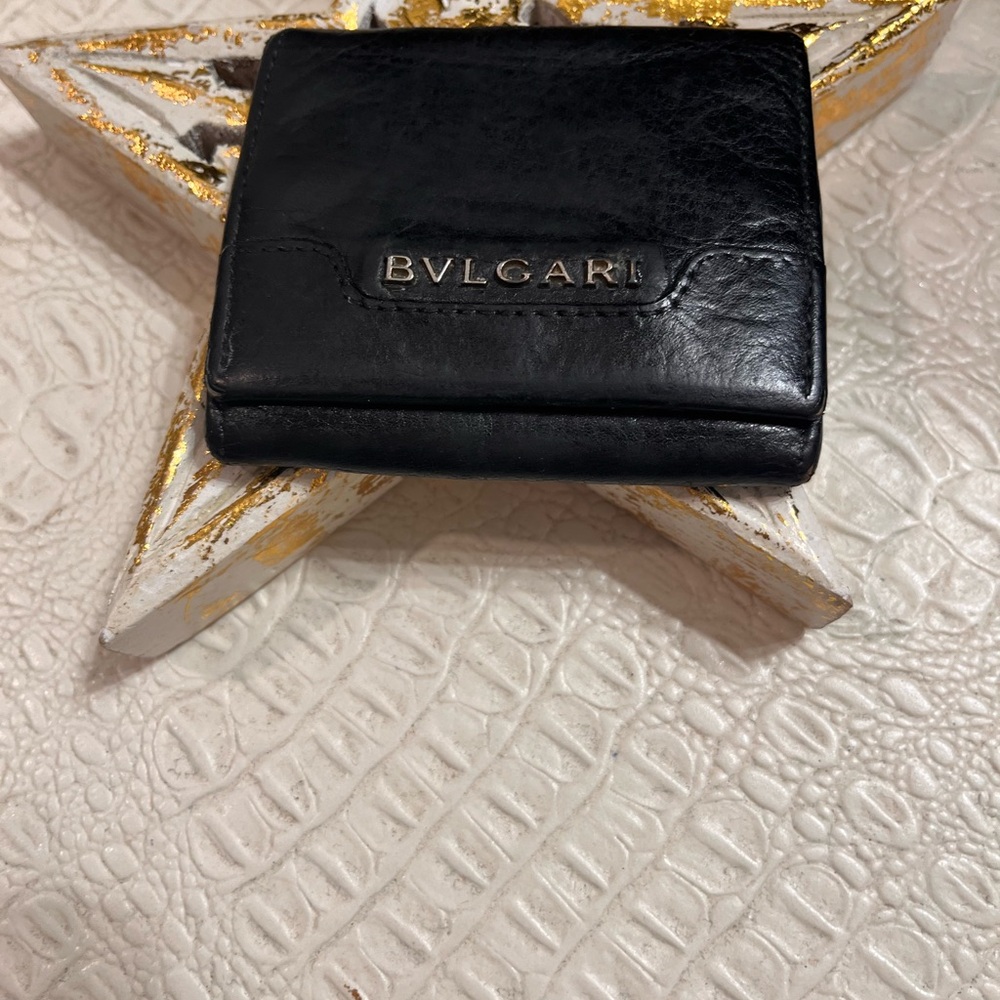 Bvlgari Black Leather coin, wallet great condition unisex